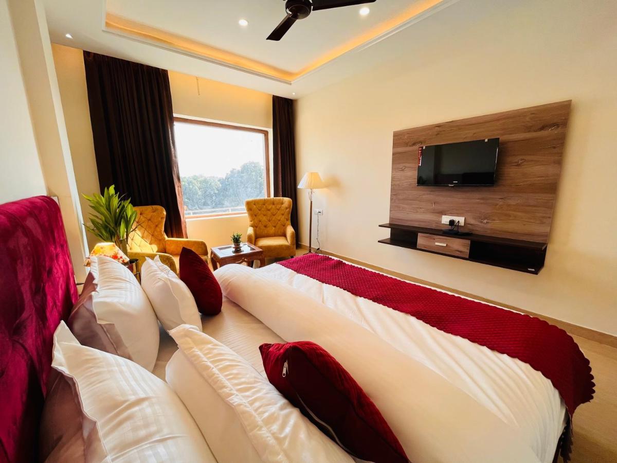 Nature Valley Resort, Haridwār Extérieur photo